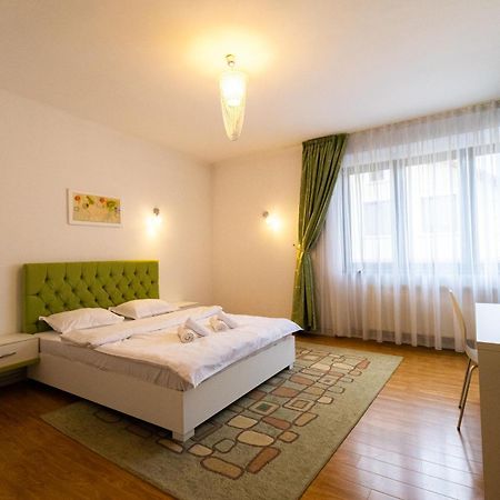 Ardor Apt - Bright And Secluded Apartment In The Heart Of Old Town Μπρασόβ Εξωτερικό φωτογραφία