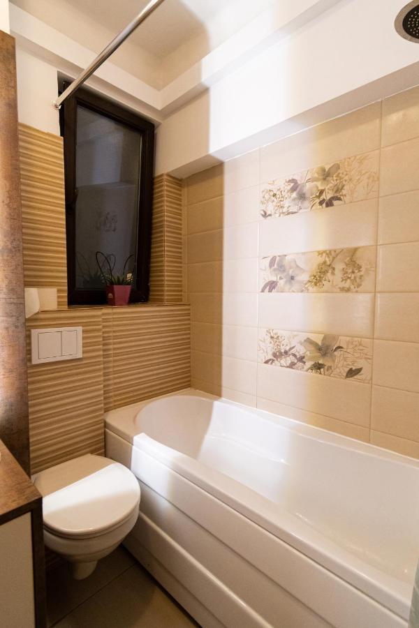 Ardor Apt - Bright And Secluded Apartment In The Heart Of Old Town Μπρασόβ Εξωτερικό φωτογραφία