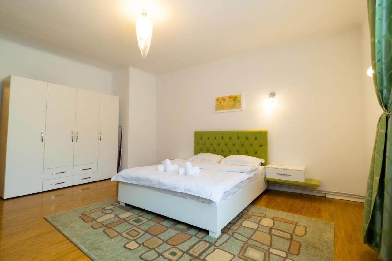 Ardor Apt - Bright And Secluded Apartment In The Heart Of Old Town Μπρασόβ Εξωτερικό φωτογραφία